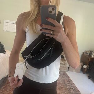 Varley Black Sherpa Zip Pouch